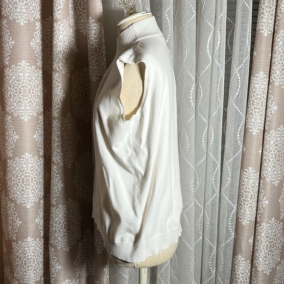 Dress Barn white sleeveless mock Turtleneck top Size 14/16 - Picture 3 of 8